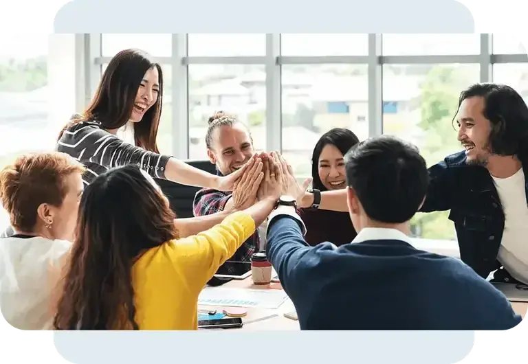 Collega?s overleggen rond een tafel